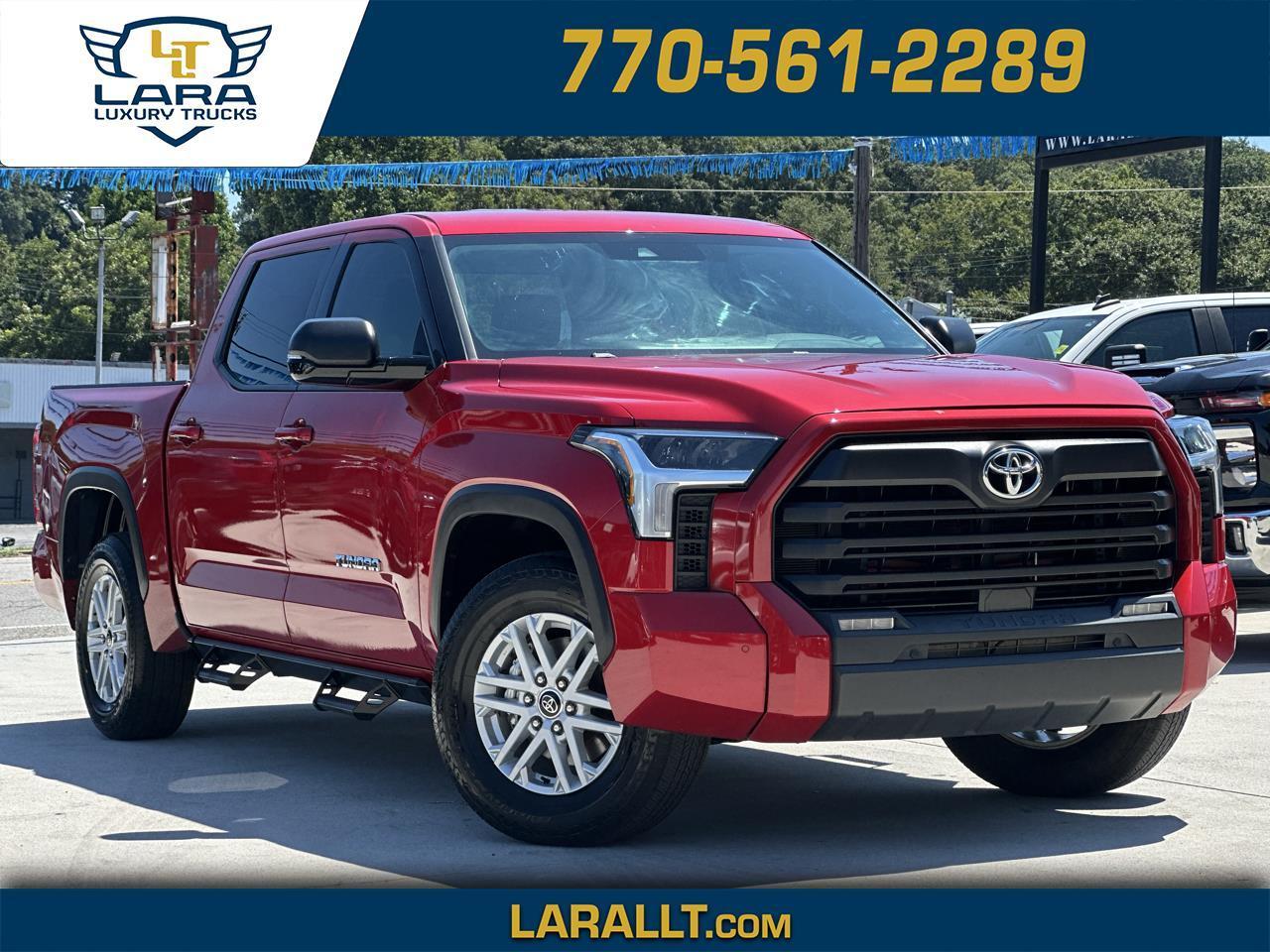 Toyota Tundra SR5 2023