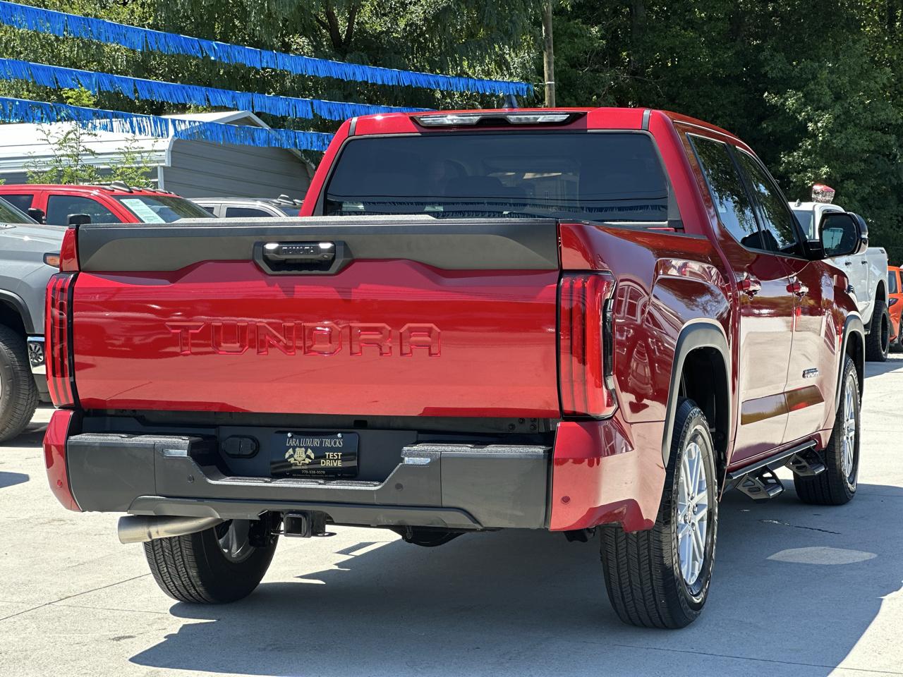 Toyota Tundra SR5 2023