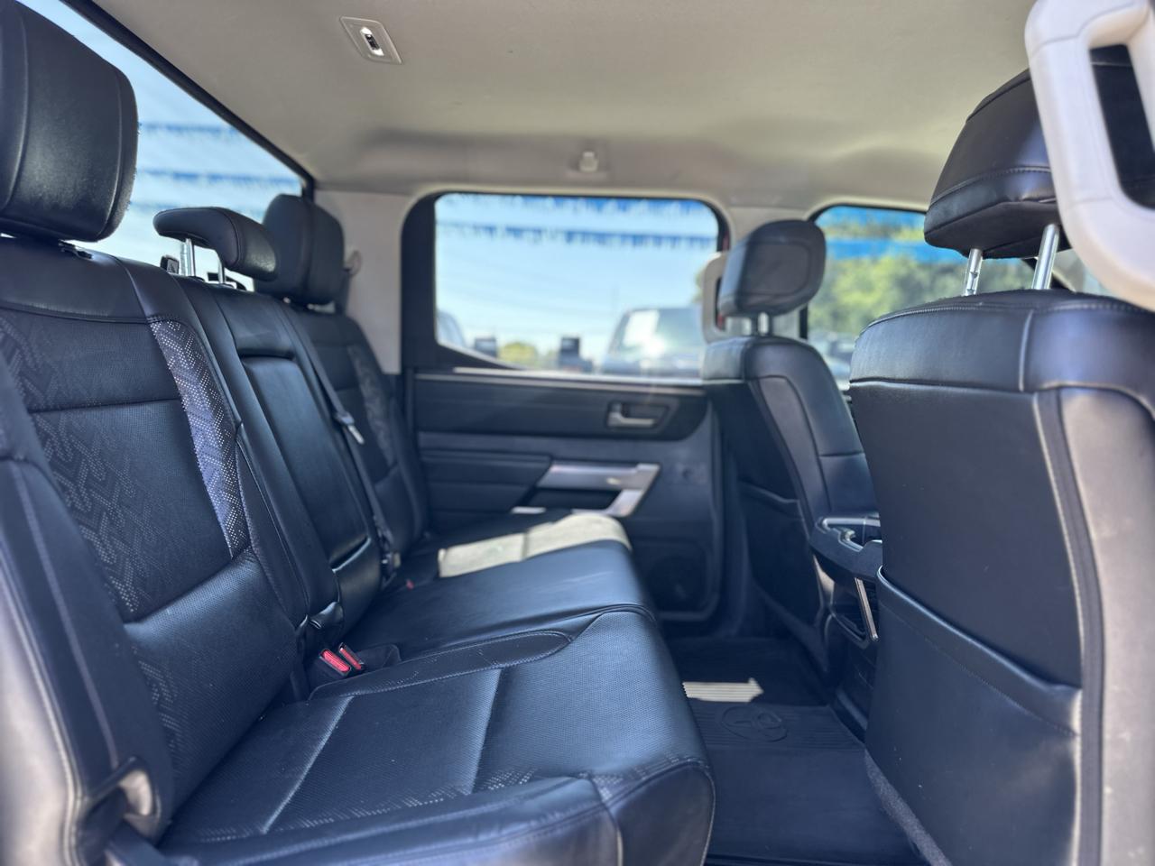 Toyota Tundra SR5 2023