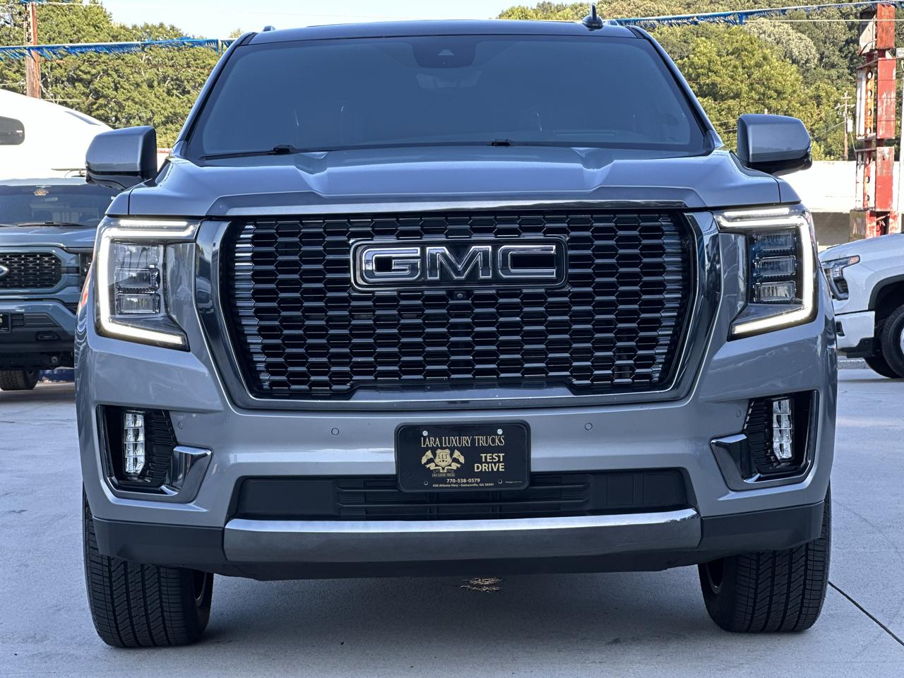 GMC Yukon XL Denali Ultimate 4WD 2024