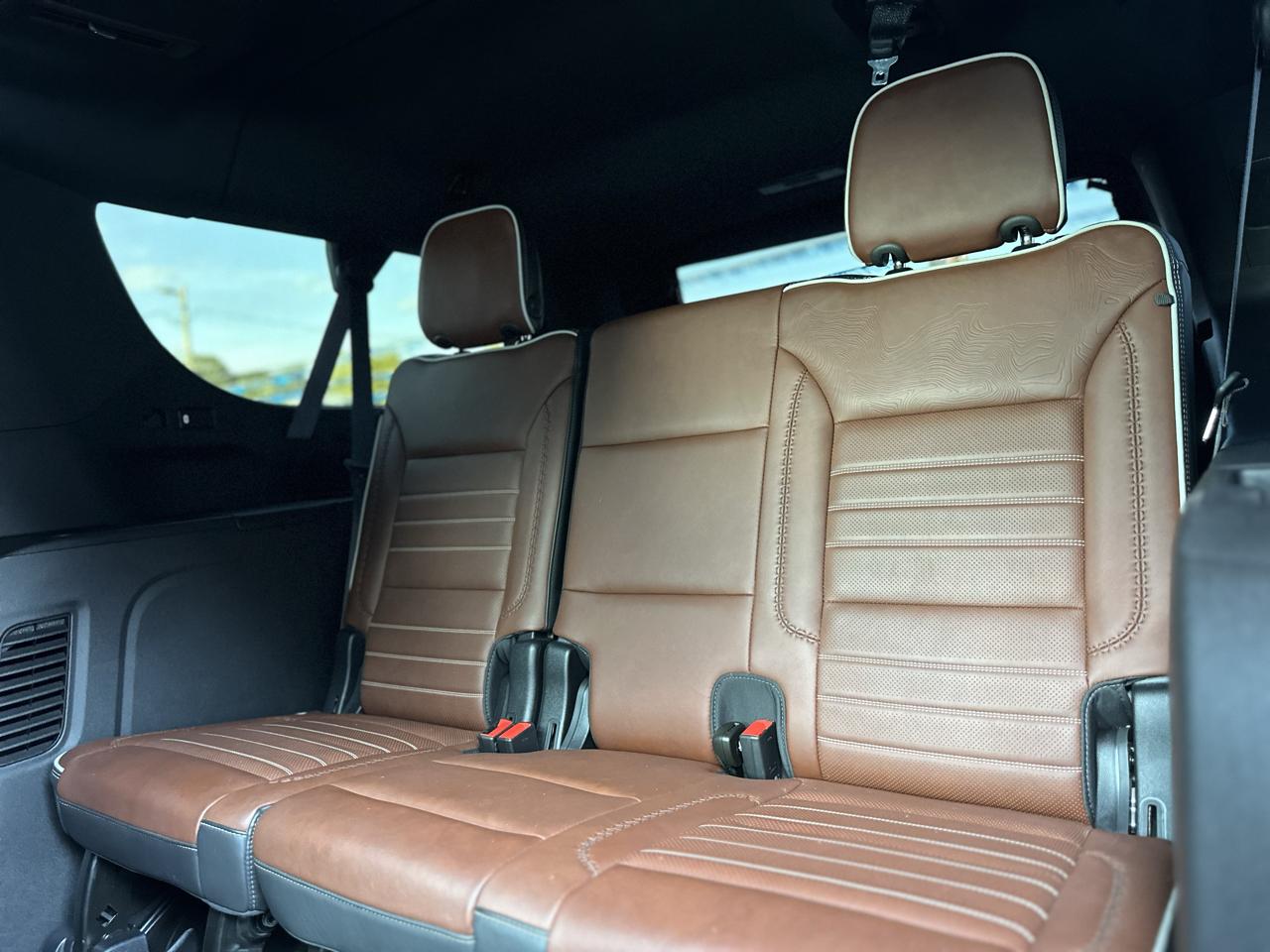 GMC Yukon XL Denali Ultimate 4WD 2024