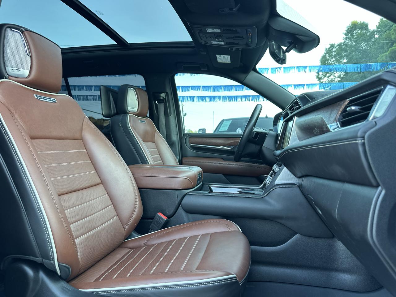 GMC Yukon XL Denali Ultimate 4WD 2024