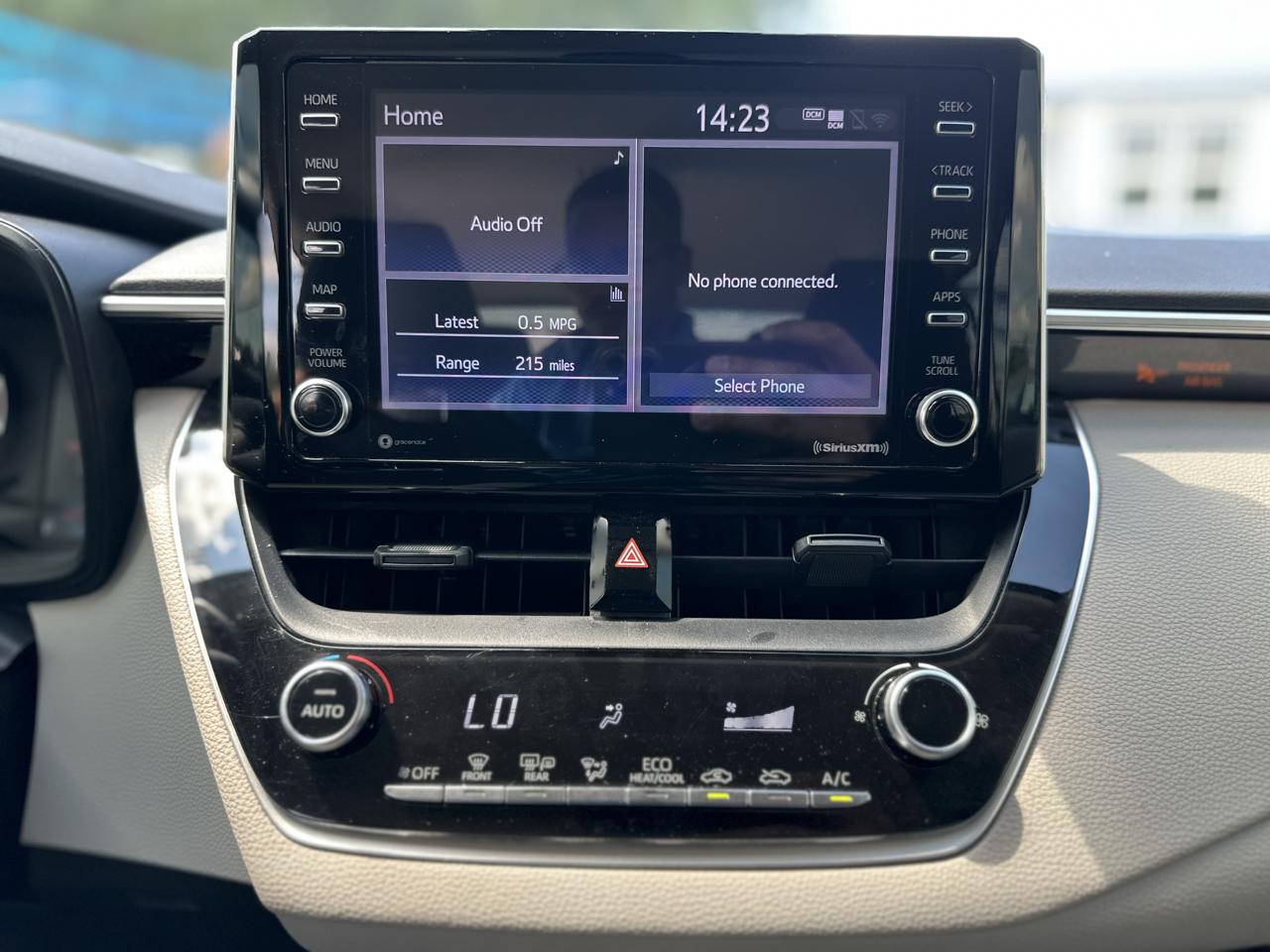 Toyota Corolla LE 2021