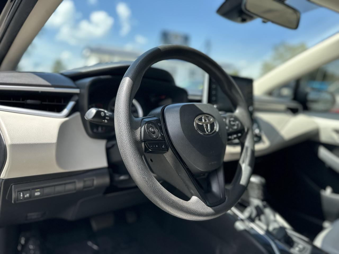 Toyota Corolla LE 2021