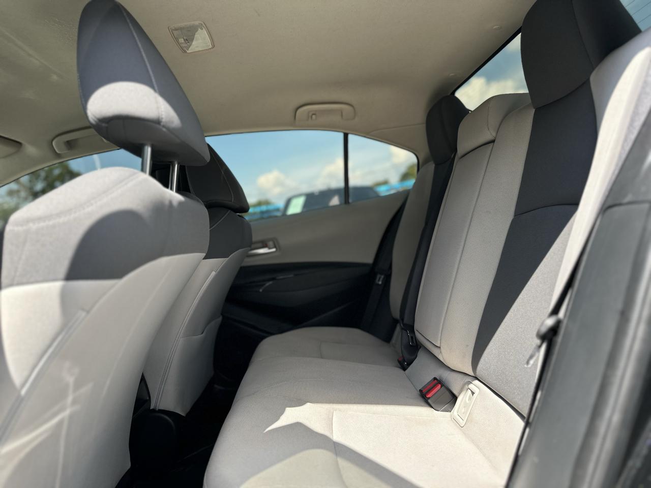 Toyota Corolla LE 2021