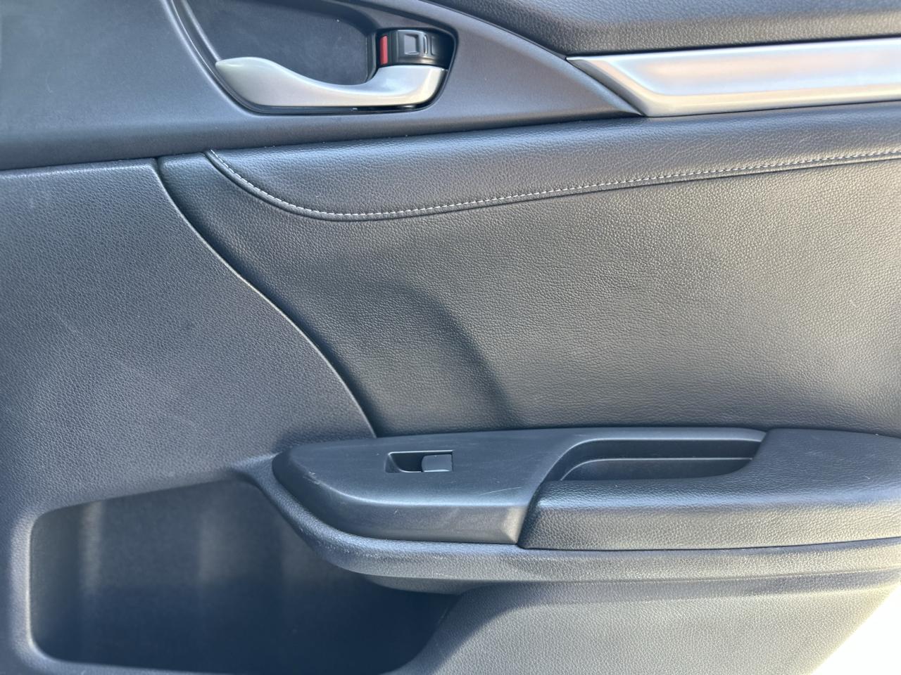 Honda Civic Touring 4D Sedan 2017