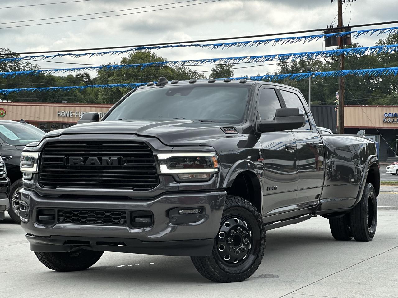 RAM 3500 Laramie Crew Cab LWB 4WD DRW 2022