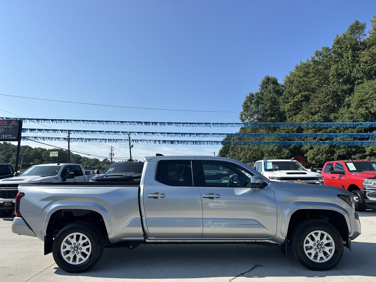 Toyota Tacoma SR5 2024