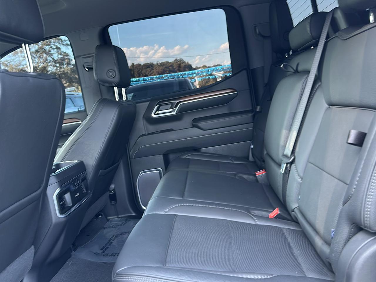 GMC Sierra 1500 Denali Crew Cab Short Box 4WD 2026