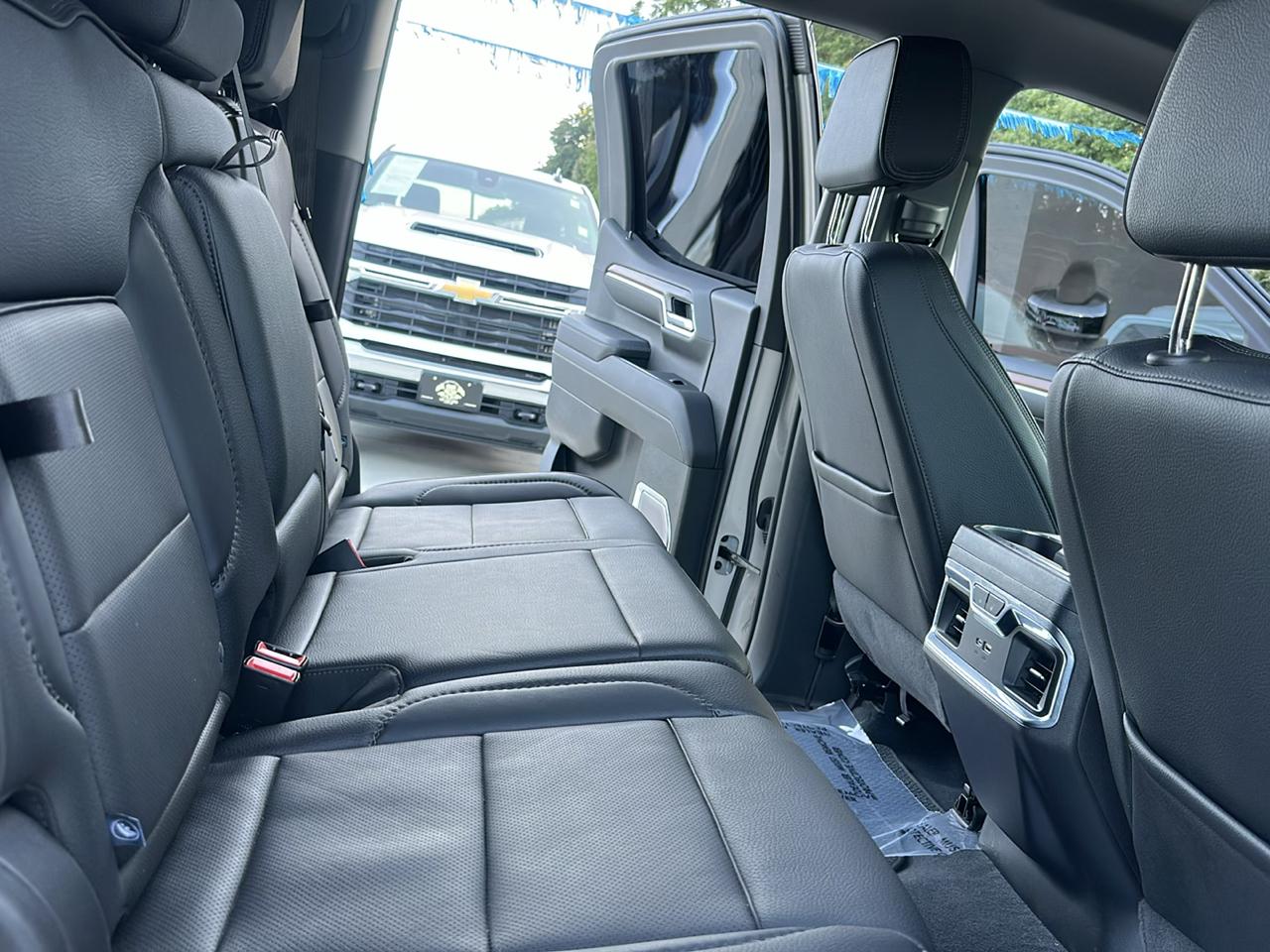 GMC Sierra 1500 Denali Crew Cab Short Box 4WD 2026