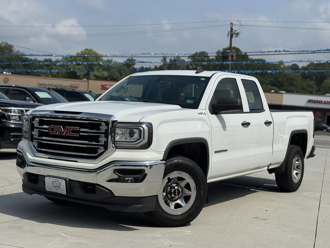 GMC Sierra 1500 Base Double Cab 4WD 2017