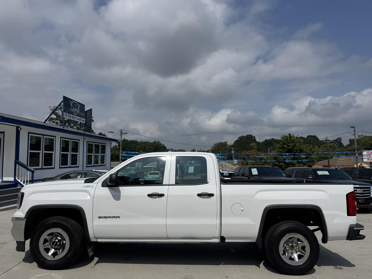 GMC Sierra 1500 Base Double Cab 4WD 2017