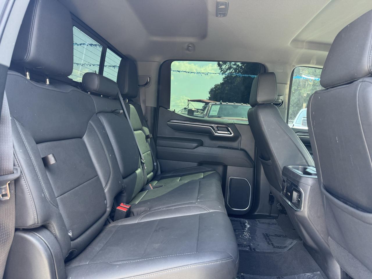 Chevrolet Silverado 1500 LTZ Crew Cab 4WD 2024