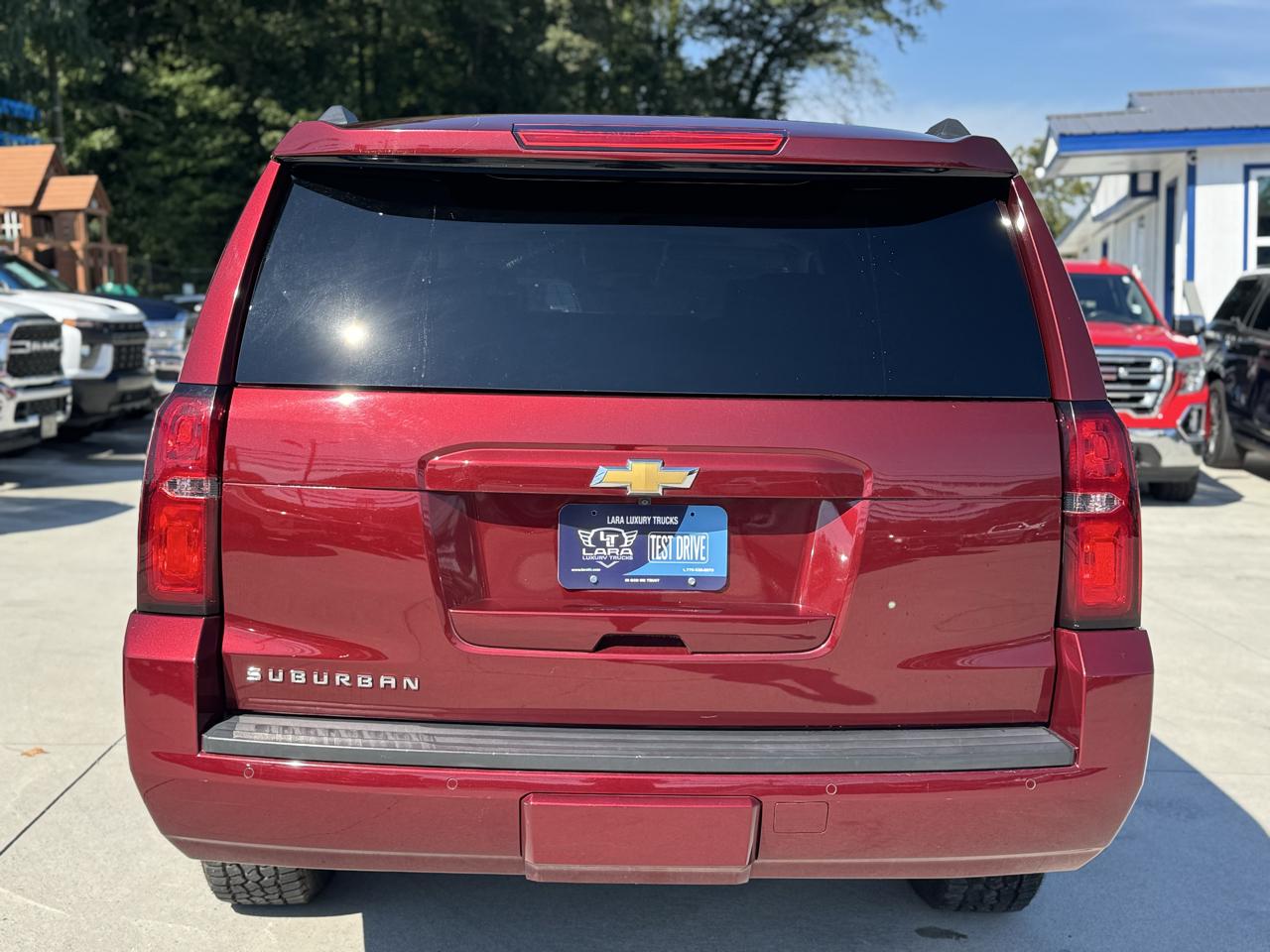 Chevrolet Suburban LT 4WD 2019