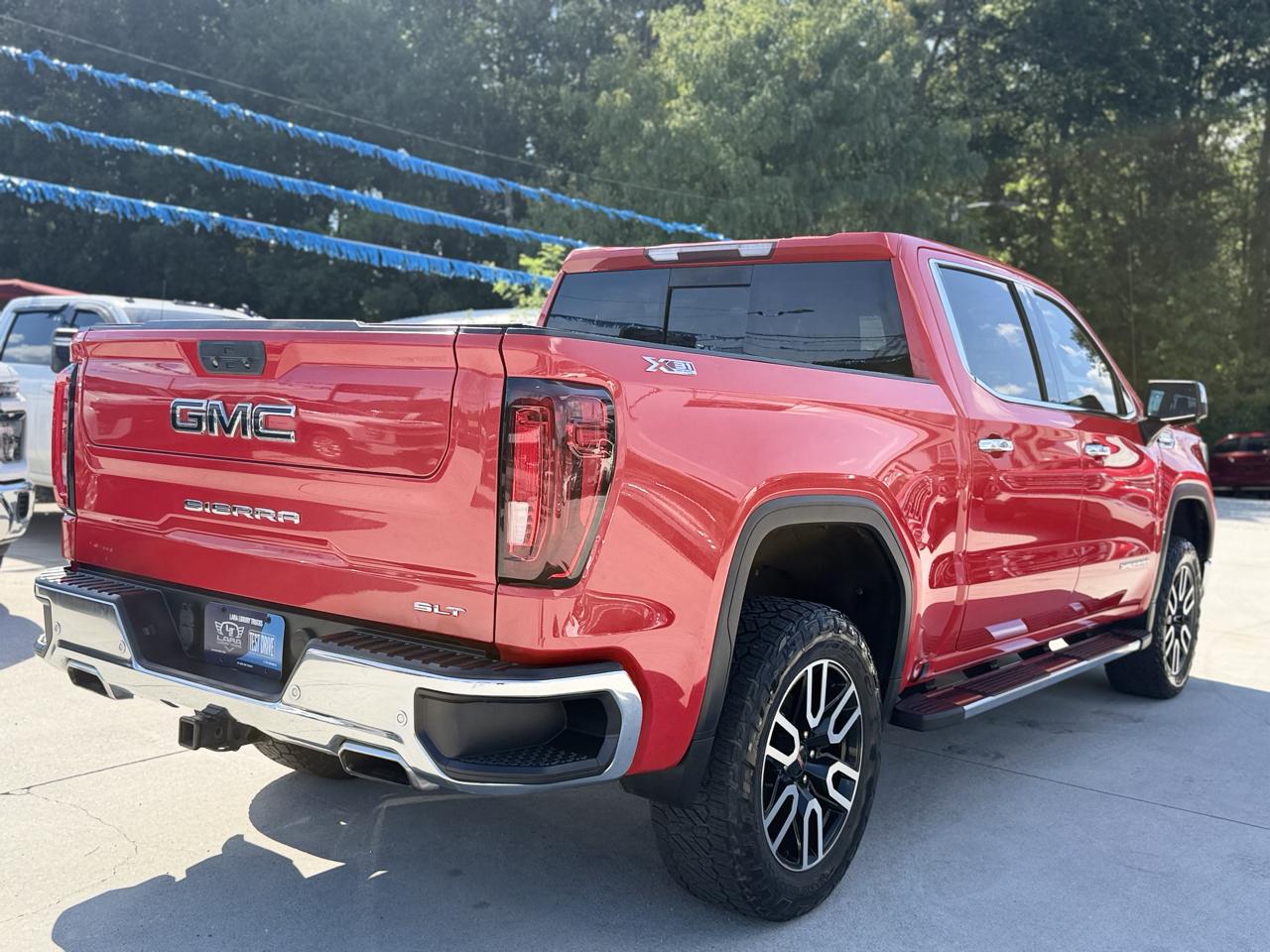 GMC Sierra 1500 SLT Crew Cab Long Box 4WD 2019
