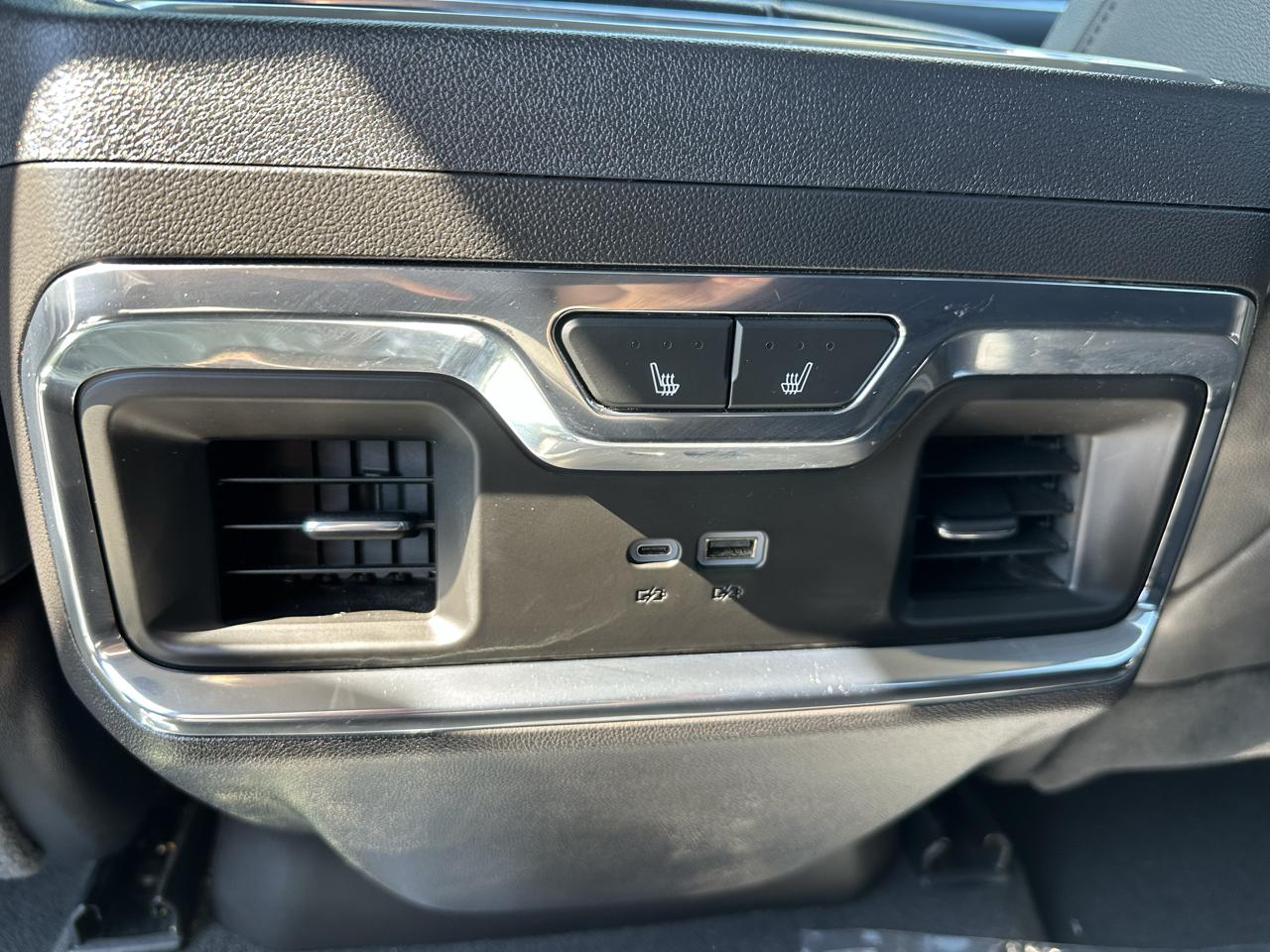GMC Sierra 1500 SLT Crew Cab 4WD 2024