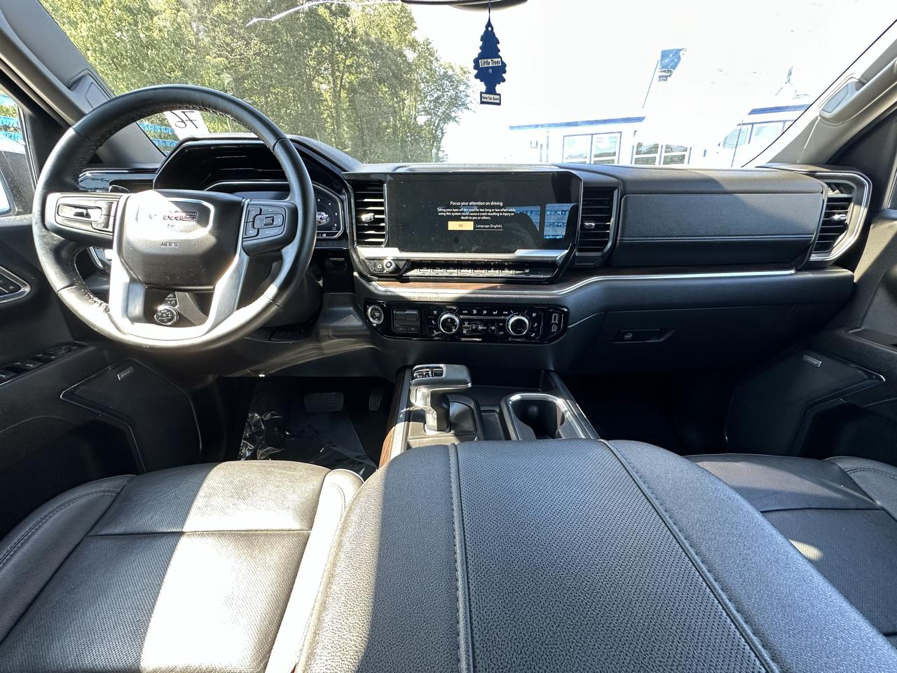 GMC Sierra 1500 SLT Crew Cab 4WD 2024