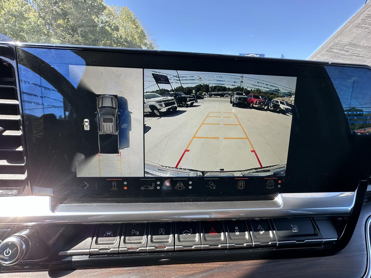 GMC Sierra 1500 SLT Crew Cab 4WD 2024