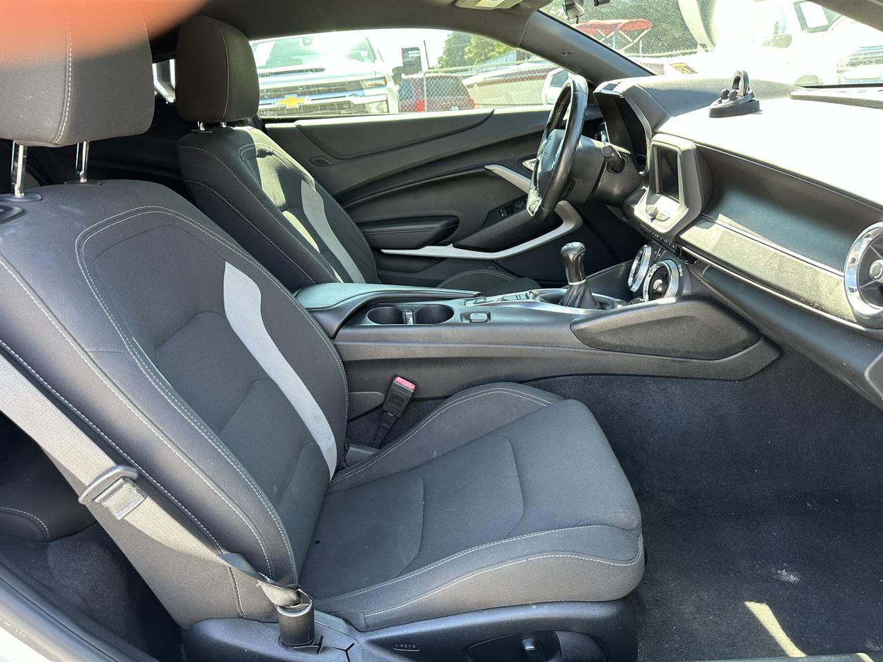 Chevrolet Camaro 1LS Coupe 6M 2020