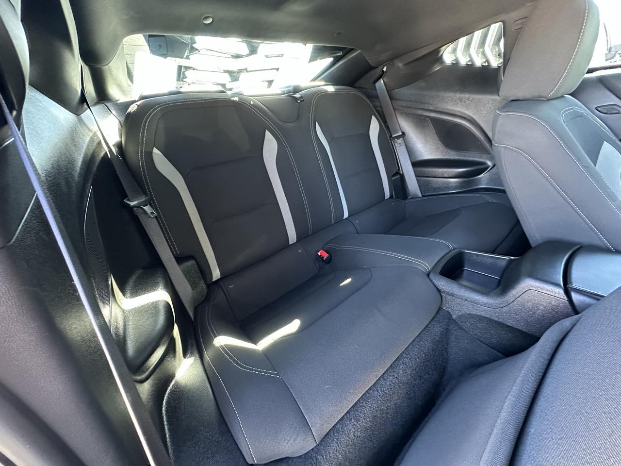 Chevrolet Camaro 1LS Coupe 6M 2020