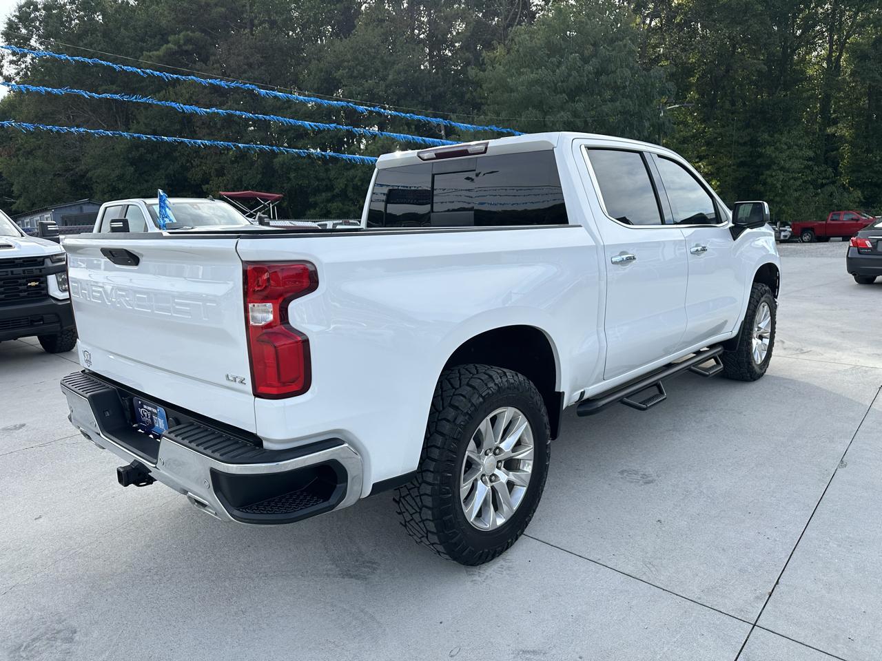 Chevrolet Silverado 1500 LTZ Crew Cab 4WD 2021