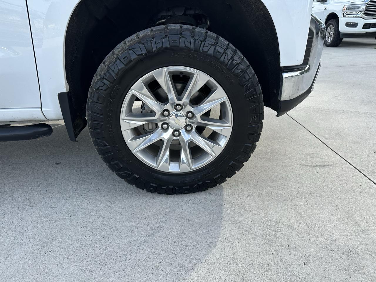 Chevrolet Silverado 1500 LTZ Crew Cab 4WD 2021