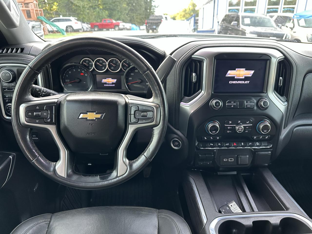 Chevrolet Silverado 1500 LTZ Crew Cab 4WD 2021