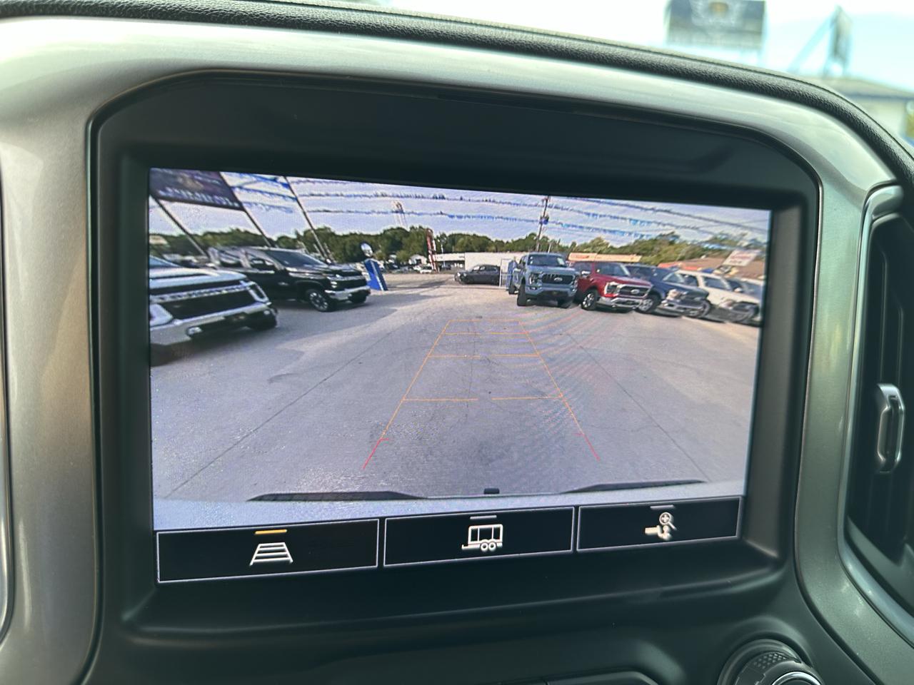 Chevrolet Silverado 1500 LTZ Crew Cab 4WD 2021