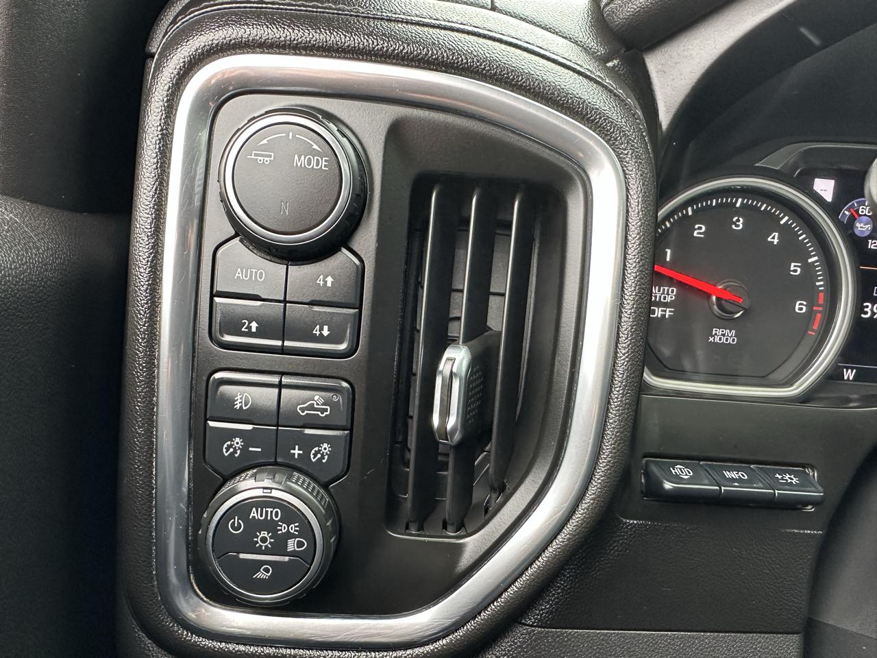 Chevrolet Silverado 1500 High Country Crew Cab Long Box 4WD 2020
