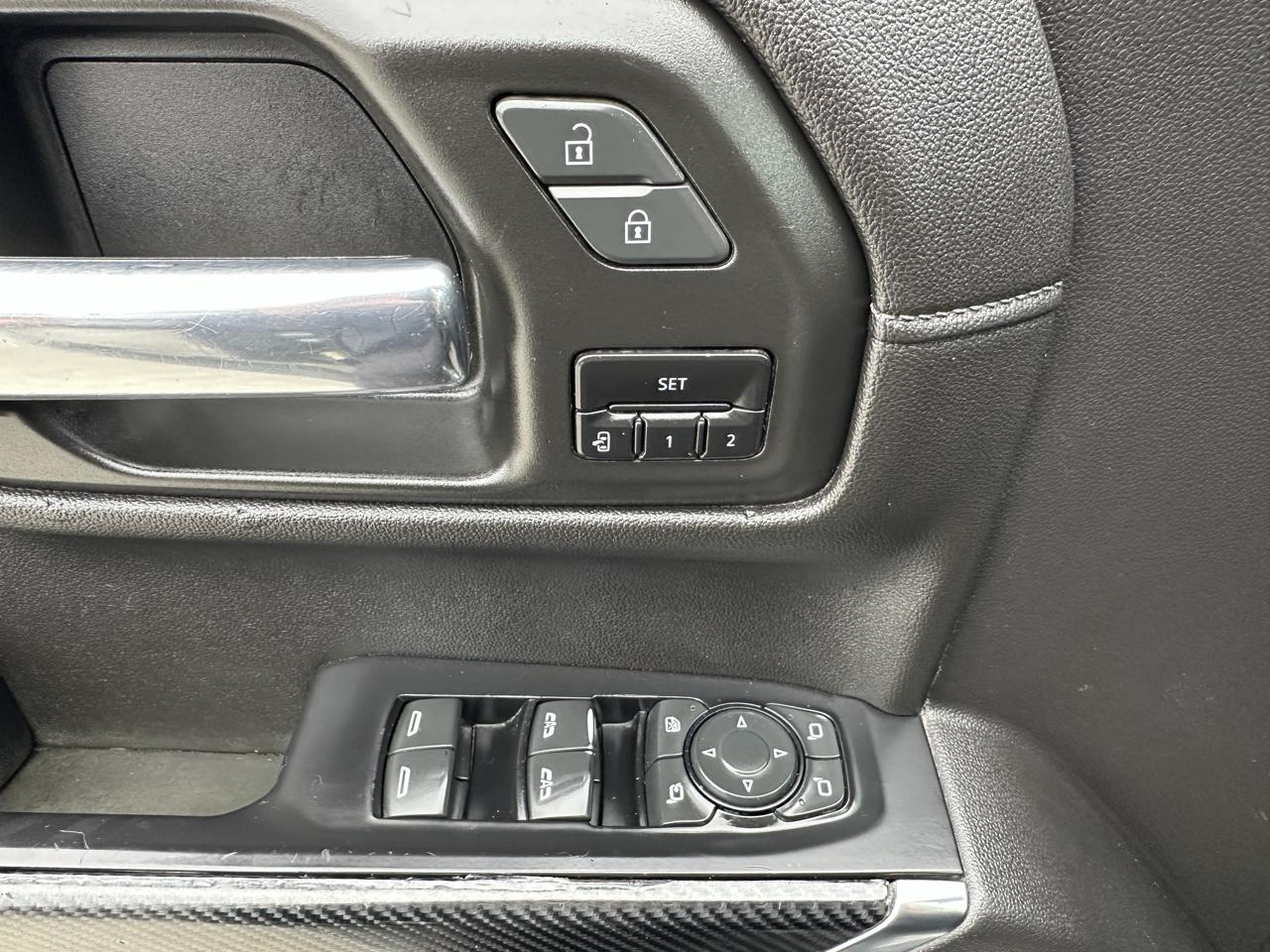 Chevrolet Silverado 1500 High Country Crew Cab Long Box 4WD 2020