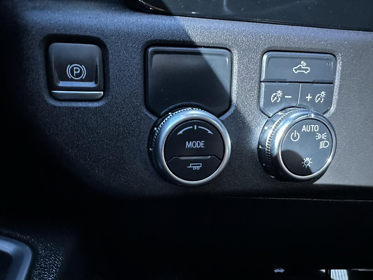 GMC Sierra 1500 SLE Crew Cab 2WD 2024