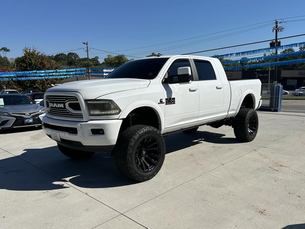 RAM 2500 Laramie Mega Cab 4WD 2018