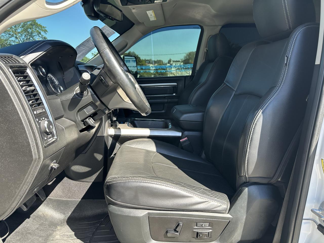 RAM 2500 Laramie Mega Cab 4WD 2018