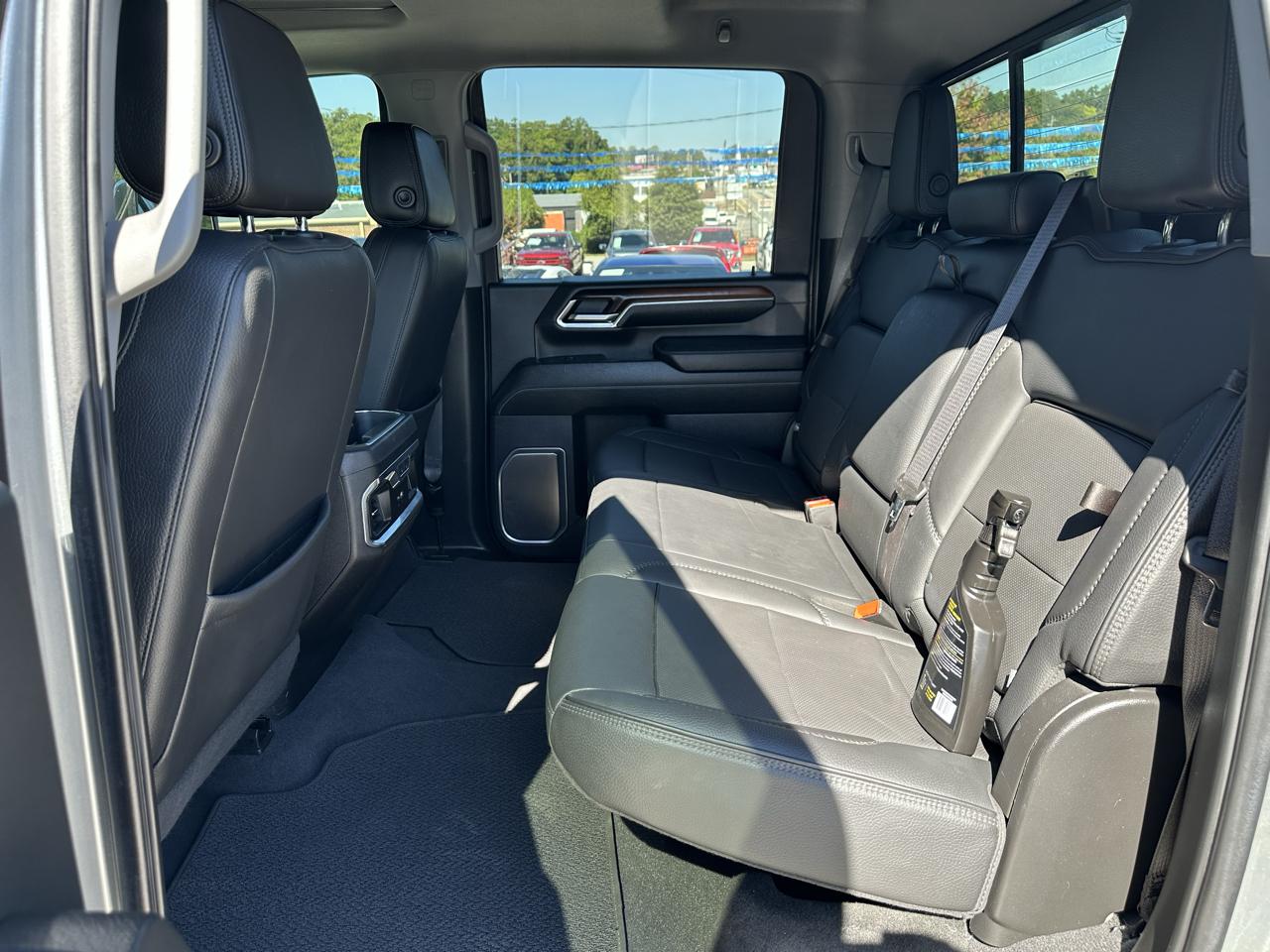 GMC Sierra 2500HD Denali Crew Cab 4WD SB 2024