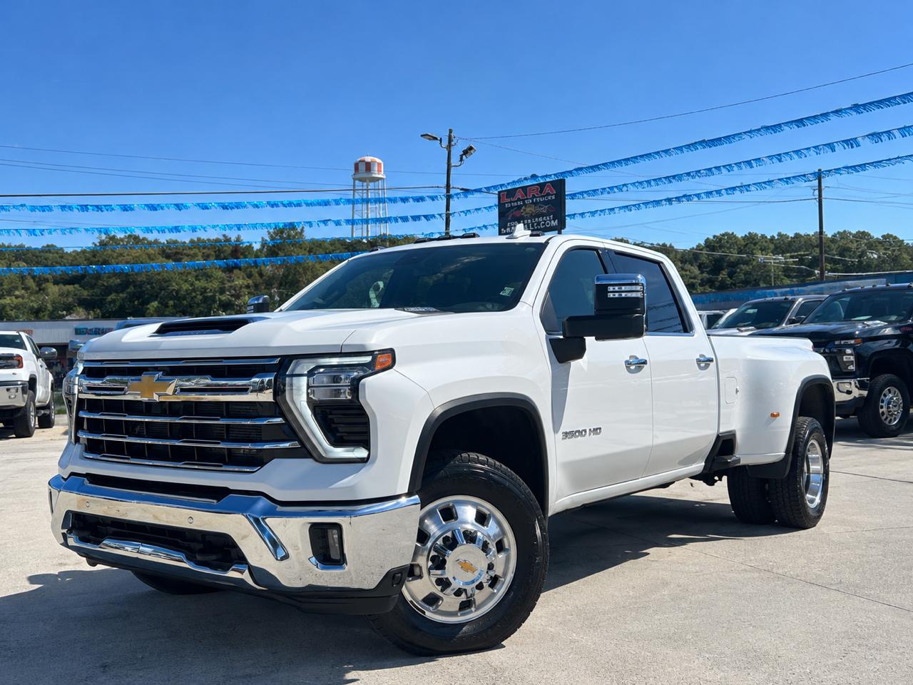 Chevrolet Silverado 3500HD LTZ Crew Cab 4WD 2026