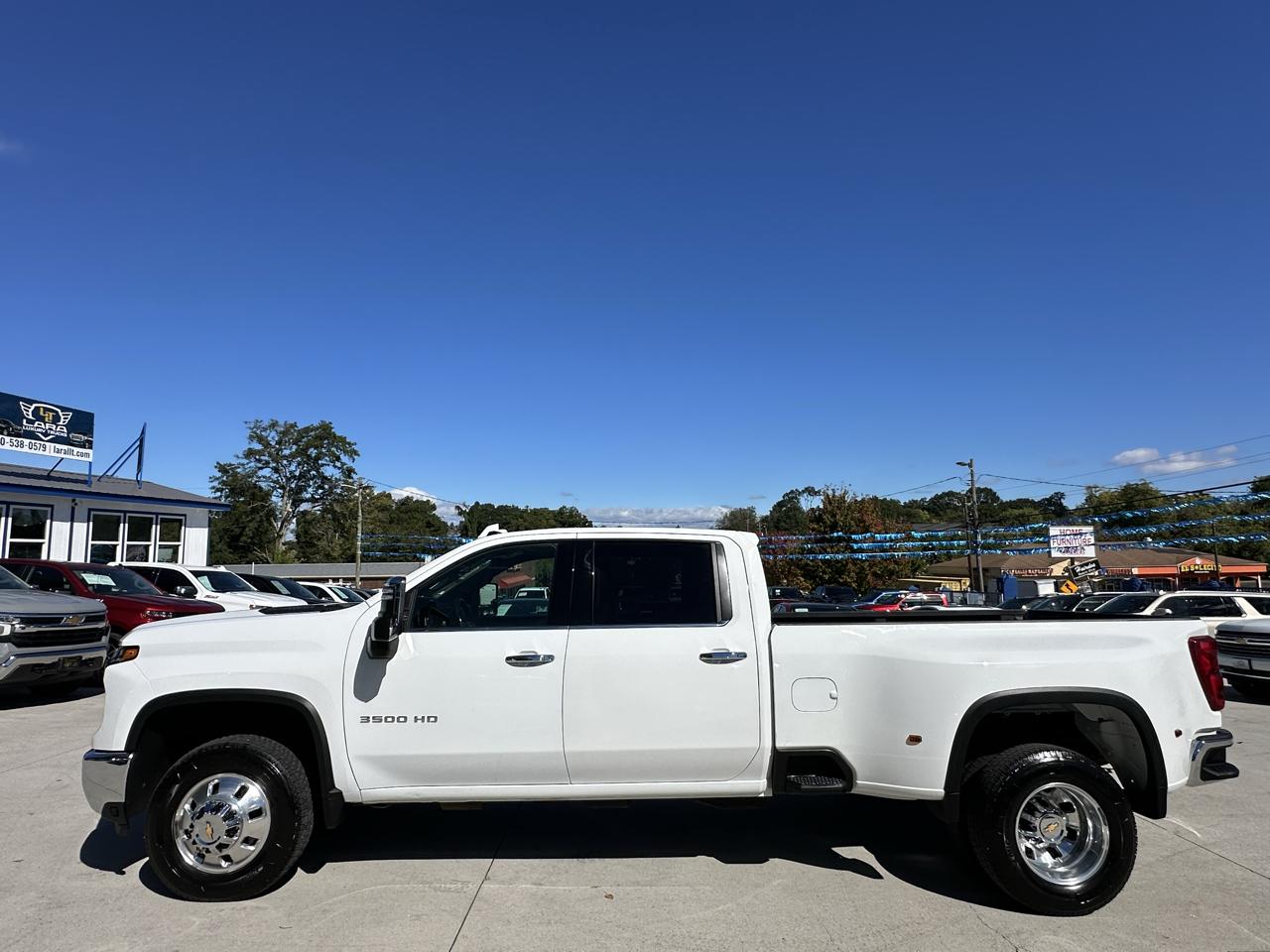 Chevrolet Silverado 3500HD LTZ Crew Cab 4WD 2026