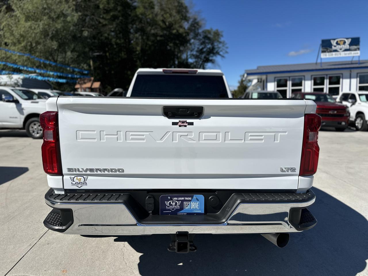Chevrolet Silverado 3500HD LTZ Crew Cab 4WD 2026