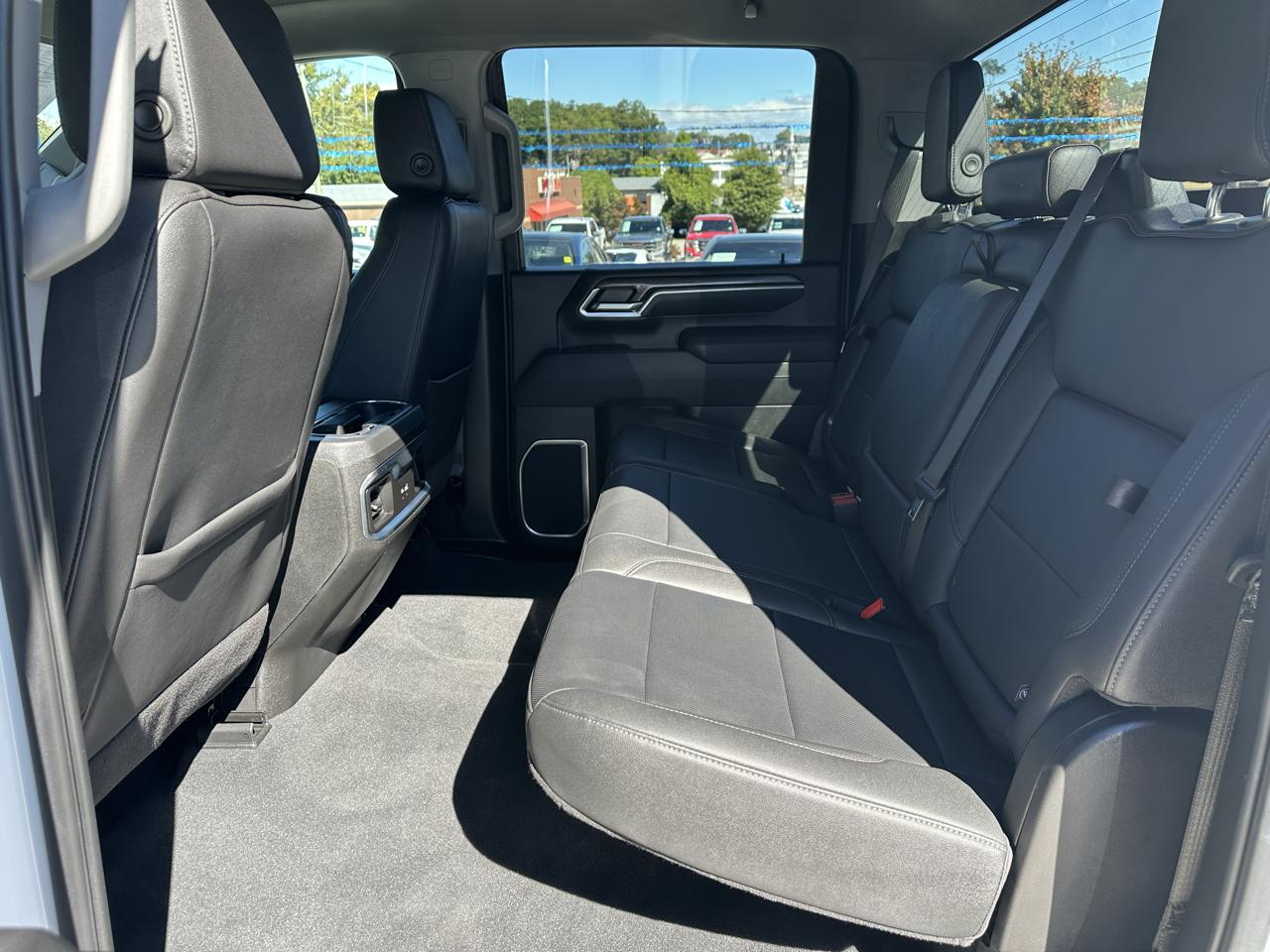 Chevrolet Silverado 3500HD LTZ Crew Cab 4WD 2026