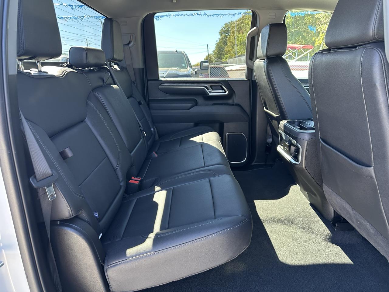 Chevrolet Silverado 3500HD LTZ Crew Cab 4WD 2026