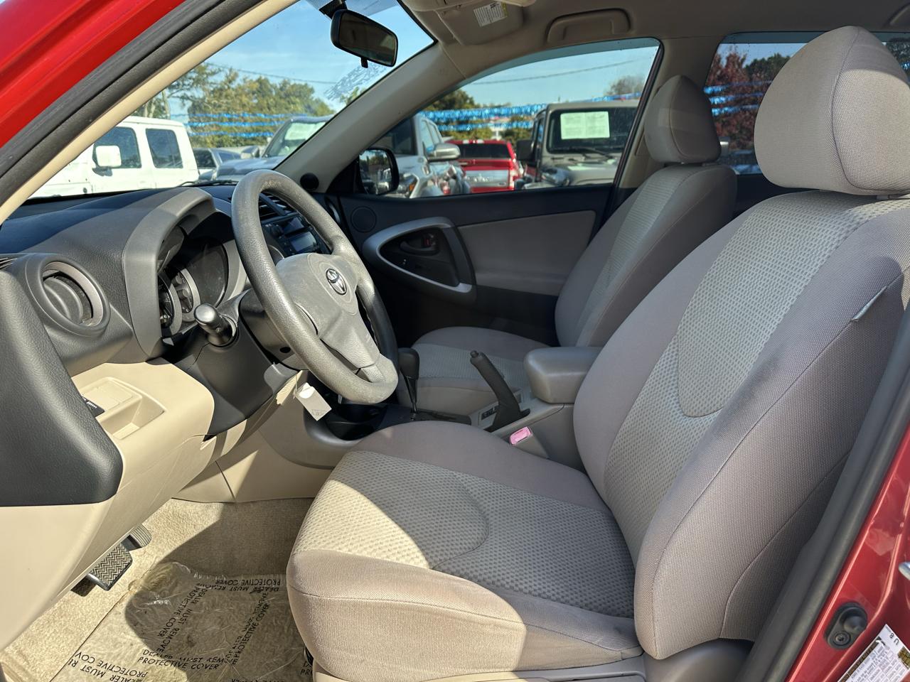 Toyota RAV4 Base I4 4WD 2008