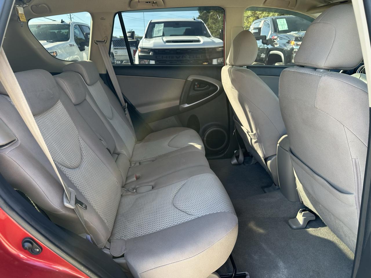 Toyota RAV4 Base I4 4WD 2008