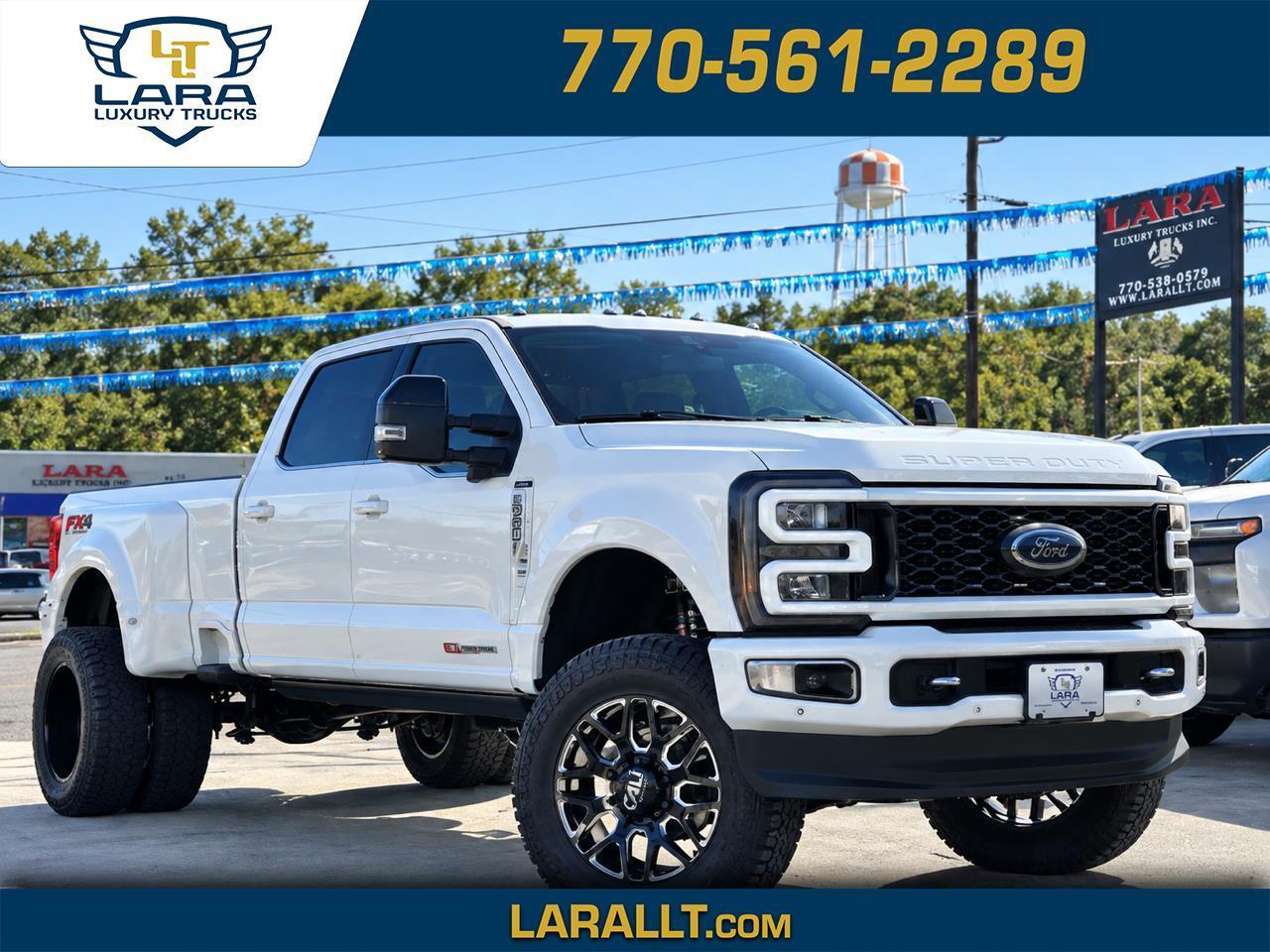 Ford F-350 SD Lariat Crew Cab Long Bed 4WD 2023