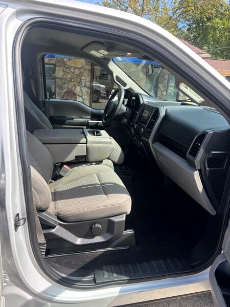 Ford F-150 4WD SuperCrew 145" XLT 2019 Ford F-150 4WD SuperCrew 145" XLT 2019