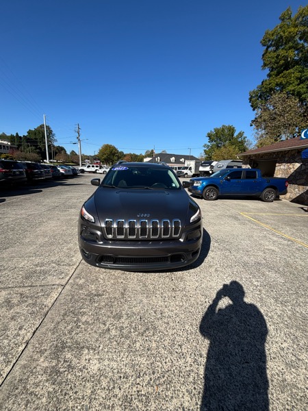 Jeep Cherokee Latitude 4WD 2017 Jeep Cherokee Latitude 4WD 2017