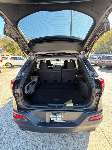 Jeep Cherokee Latitude 4WD 2017 Jeep Cherokee Latitude 4WD 2017