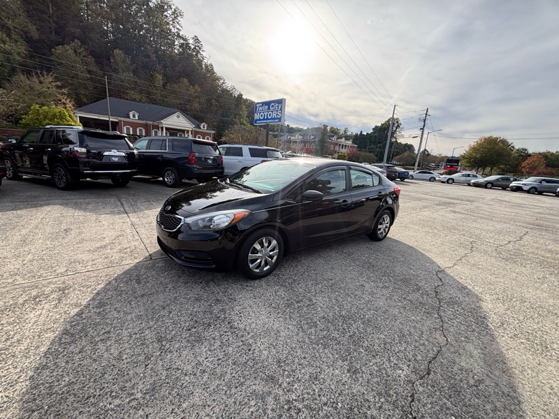 Kia Forte LX w/Popular Package 2016 Kia Forte LX w/Popular Package 2016