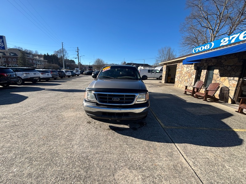 Ford F-150 2WD SuperCab 145" XLT 2003