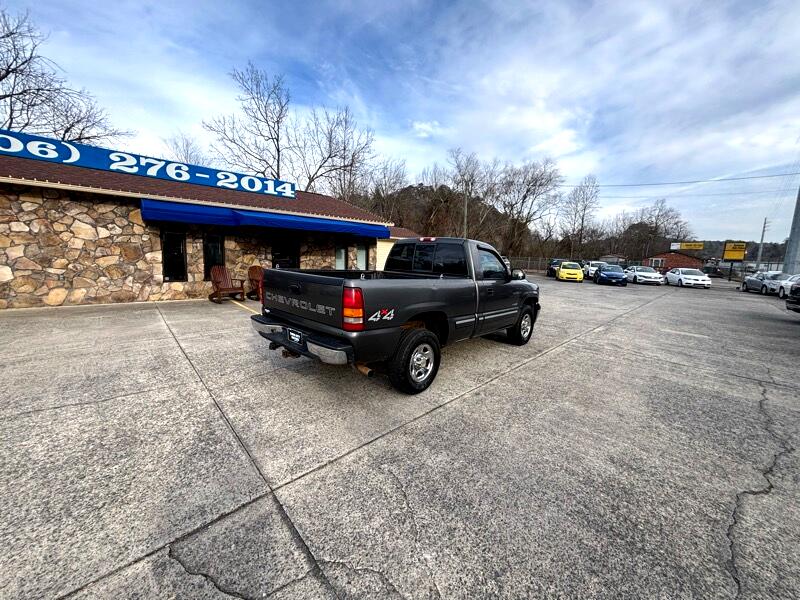 Chevrolet Silverado 1500 Short Bed 4WD 2002