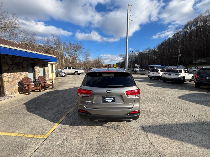 Kia Sorento LX 2WD 2018