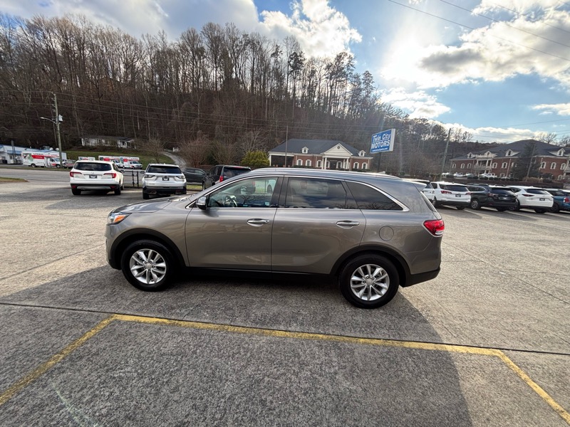 Kia Sorento LX 2WD 2018